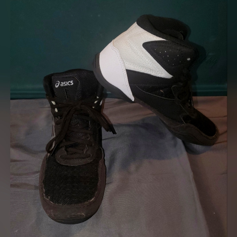 Kids ASICS Matflex Wrestling Shoes
